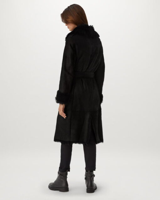 Leah Coat women