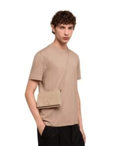 AMI VOULEZ VOUS WALLET STRAP IN LIGHT BEIGE