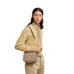 AMI Small Paris Paris Bag IN LIGHT TAPUE